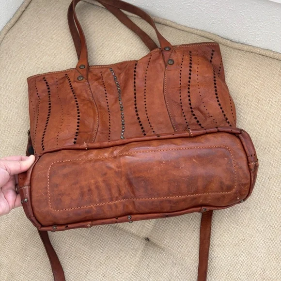 Campomaggi 100% Leather Tan Studded Tote Bag w/ Strap - Picture 4 of 13